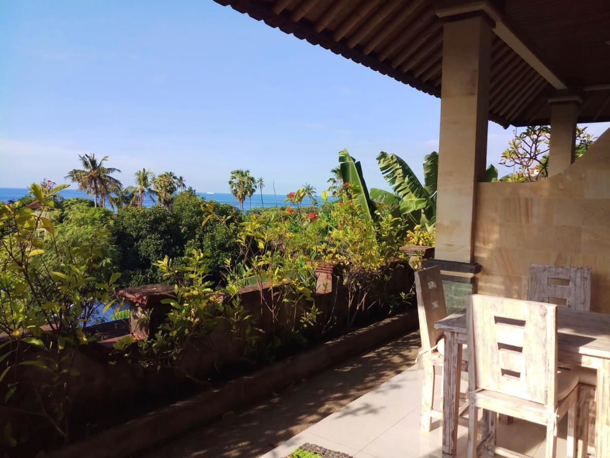Rumah Wayans Lipah Amed Exterior foto
