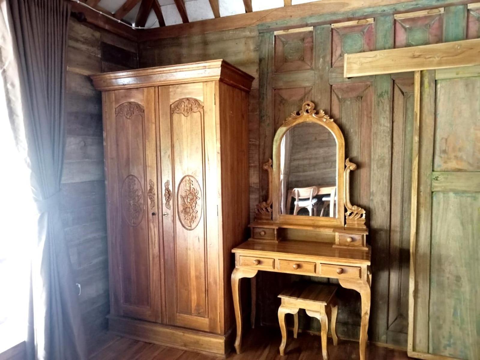 Rumah Wayans Lipah Amed Exterior foto